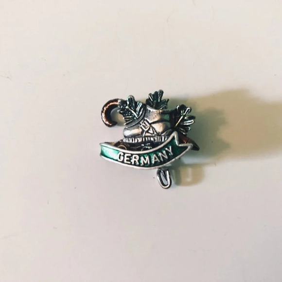 Vintage  Germany Souvenir Pin German - Picture 5 of 8